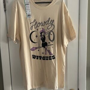 CELEBRATE IT HORDY WITCHES GRAPHIC T-SHIRT SIZE XL NWT